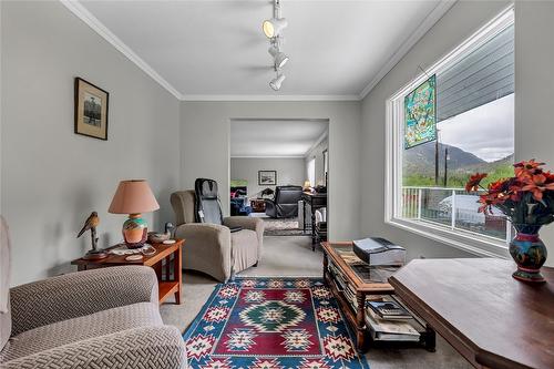 1167 Highway 3, Princeton, BC - Indoor