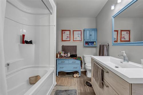 1167 Highway 3, Princeton, BC - Indoor Photo Showing Bathroom