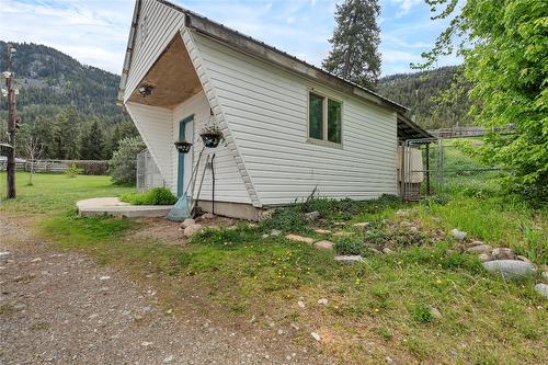 1167 Highway 3, Princeton, BC - Outdoor