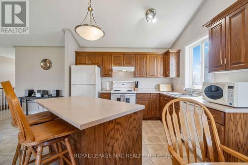 449 Barrington Court, Fort Erie (Ridgeway), ON - Indoor Photo Showing Kitchen With Double Sink