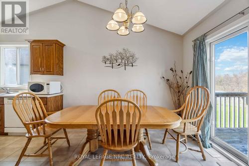 449 Barrington Court, Fort Erie (Ridgeway), ON - Indoor Photo Showing Dining Room