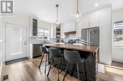 12 Ursula Crescent, St. Philips, NL - Indoor