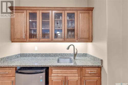 Estates Drive, Elk Ridge, SK - Indoor Photo Showing Kitchen