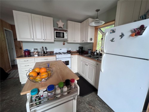 Fb443773 Echo Bay, See Remarks, BC 