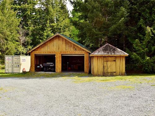 5982 Mayo Rd, Lake Cowichan, BC 