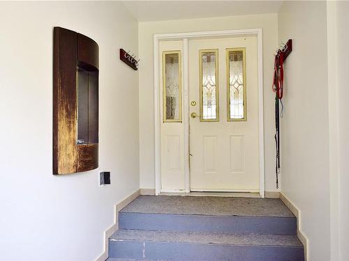 5982 Mayo Rd, Lake Cowichan, BC 