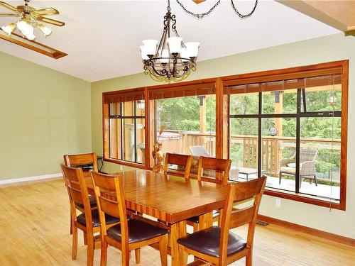 5982 Mayo Rd, Lake Cowichan, BC 