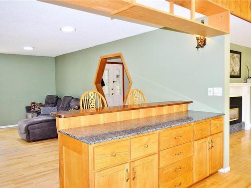 5982 Mayo Rd, Lake Cowichan, BC 