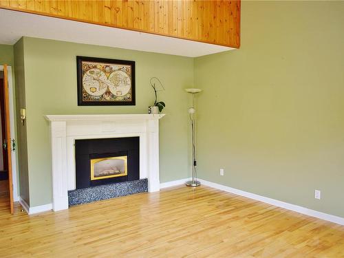 5982 Mayo Rd, Lake Cowichan, BC 