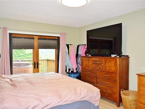 5982 Mayo Rd, Lake Cowichan, BC 