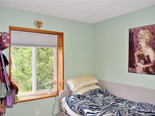 5982 Mayo Rd, Lake Cowichan, BC 