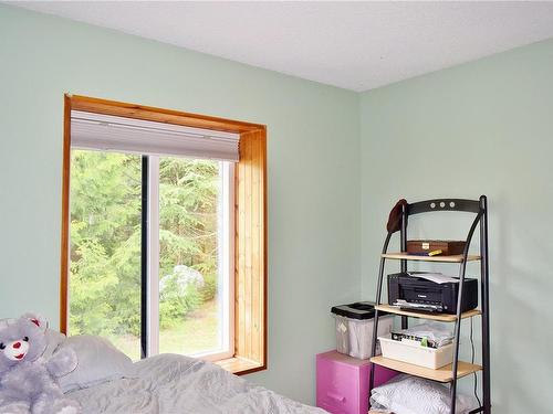 5982 Mayo Rd, Lake Cowichan, BC 