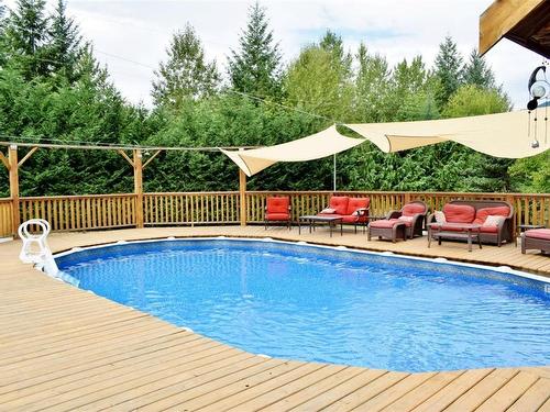 5982 Mayo Rd, Lake Cowichan, BC 