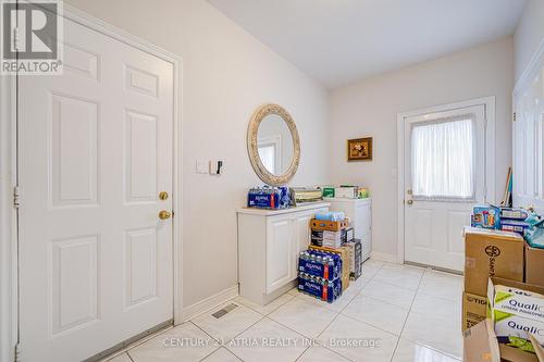 92 Springbrook Drive, Richmond Hill, ON - Indoor Photo Showing Other Room
