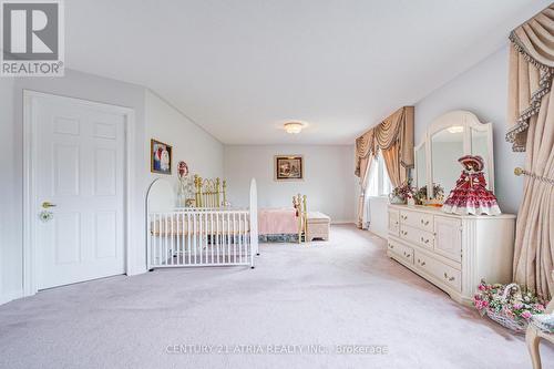 92 Springbrook Drive, Richmond Hill, ON - Indoor