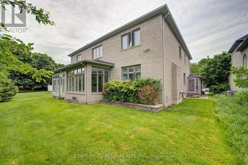 92 Springbrook Drive, Richmond Hill, ON - Outdoor