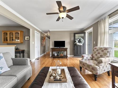 580 Hwy 1, Mount Denson, NS 