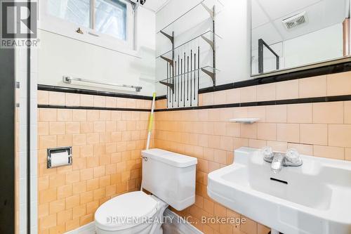 1266 Walkley Road, Ottawa, ON - Indoor Photo Showing Bathroom