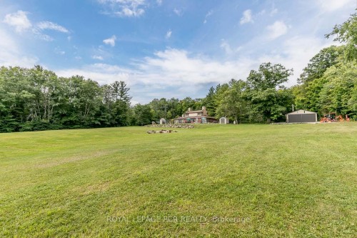 16365 Bathurst Street, Newmarket, ON - Outdoor