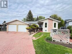12 Chinook PLACE  Maple Creek, SK S0N 1N0