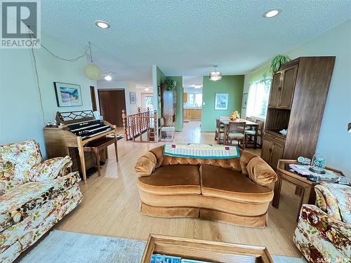 12 Chinook Place, Maple Creek, SK - Indoor Photo Showing Other Room