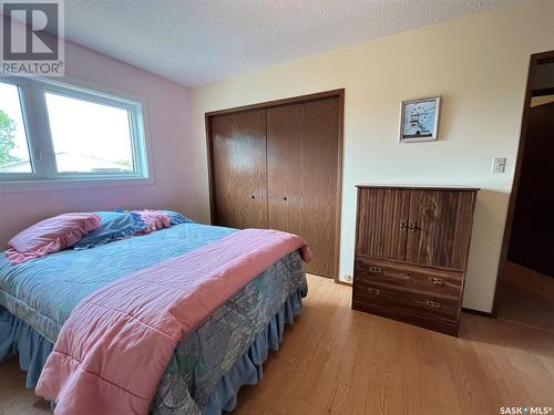 12 Chinook Place, Maple Creek, SK - Indoor Photo Showing Bedroom