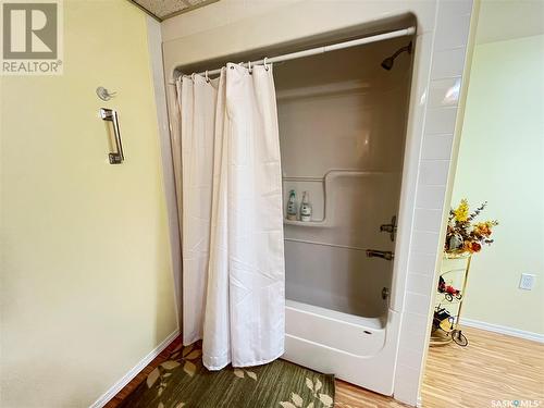 12 Chinook Place, Maple Creek, SK - Indoor