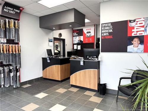 184 Main St, Fredericton, NB 