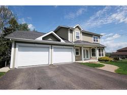 90 Nowlan ST  Grand-Sault/Grand Falls, NB E3Z 1B2