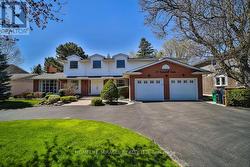17 RIDGEHILL DRIVE  Brampton, ON L6Y 2C3
