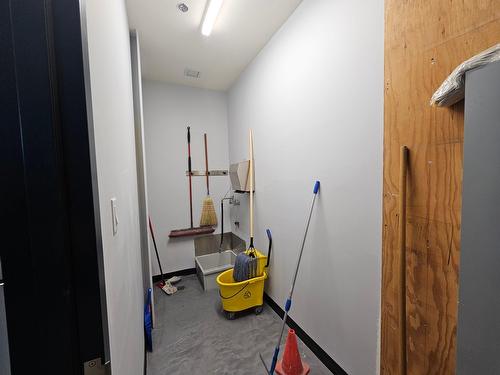 Storage - 3330 Boul. Des Entreprises, Terrebonne (Terrebonne), QC 