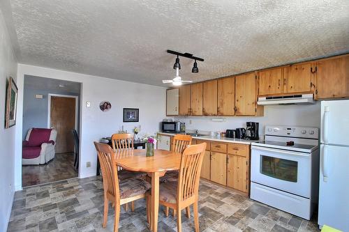 Vue d'ensemble - 371  - 377 Av. Champlain, Malartic, QC - Indoor Photo Showing Kitchen