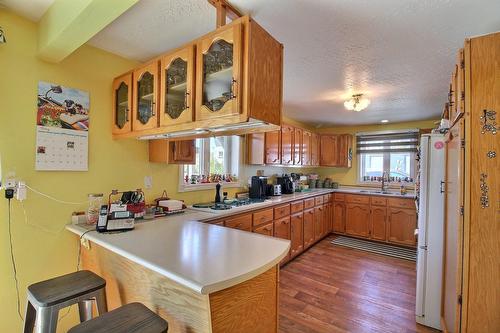 Cuisine - 371  - 377 Av. Champlain, Malartic, QC - Indoor Photo Showing Kitchen With Double Sink
