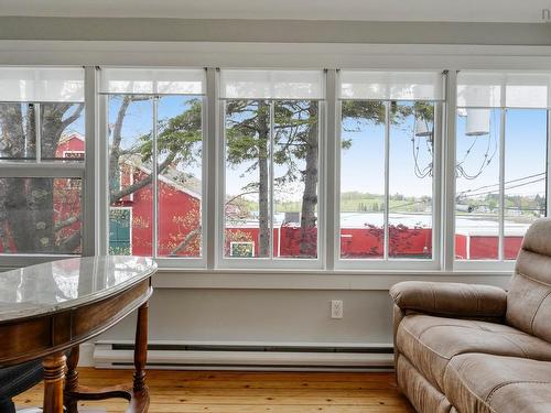 56 Montague Street, Lunenburg, NS 