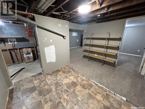 205 Carl Avenue E, Langenburg, SK - Indoor