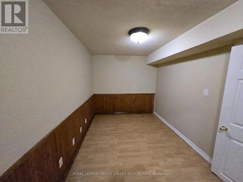 Bsmt - 15 Twin Pines Crescent, Brampton, ON - Indoor Photo Showing Other Room