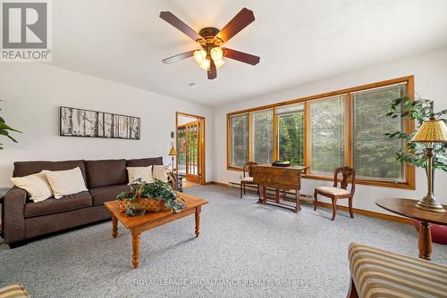 12112C Loyalist Parkway, Prince Edward County (Picton Ward), ON - Indoor Photo Showing Living Room