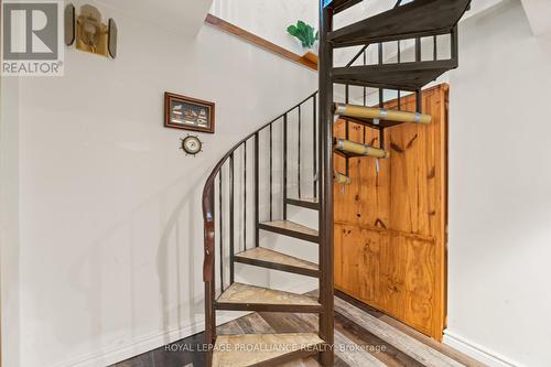 12112C Loyalist Parkway, Prince Edward County (Picton Ward), ON - Indoor Photo Showing Other Room