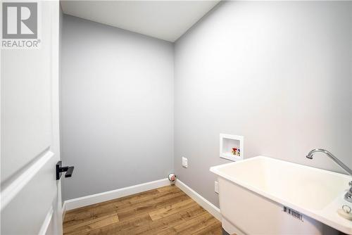 2959 Ruby Street, Chelmsford, ON - Indoor Photo Showing Other Room