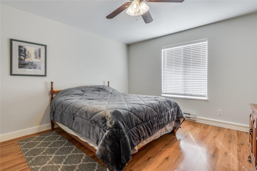 164 Crawford Rd, Campbell River, BC - Indoor Photo Showing Bedroom