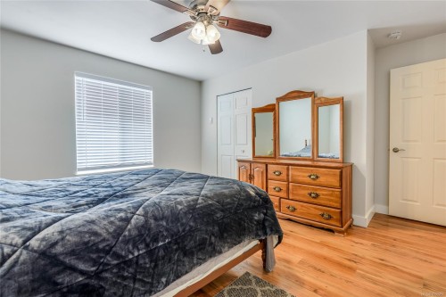164 Crawford Rd, Campbell River, BC - Indoor Photo Showing Bedroom