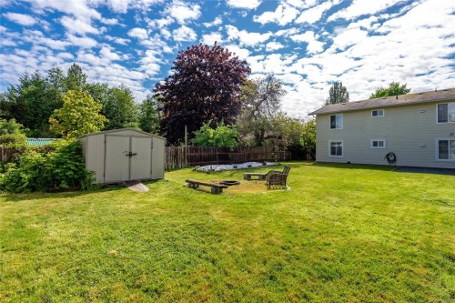 164 Crawford Rd, Campbell River, BC - Outdoor