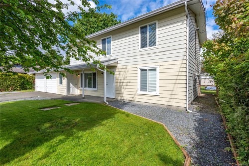 164 Crawford Rd, Campbell River, BC - Outdoor