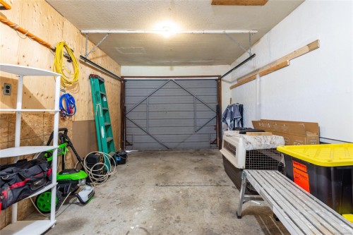 164 Crawford Rd, Campbell River, BC - Indoor