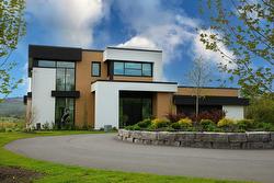 40 Rue Valiquette  Magog, QC J1X 0W2