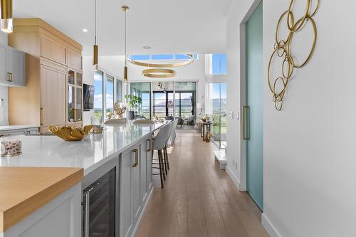 Cuisine - 40 Rue Valiquette, Magog, QC - Indoor Photo Showing Kitchen With Upgraded Kitchen