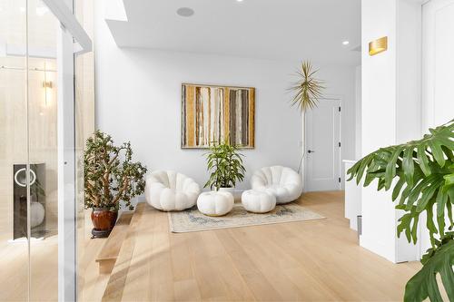 Boudoir - 40 Rue Valiquette, Magog, QC - Indoor Photo Showing Other Room