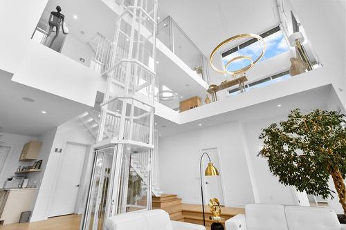 Ascenseur - 40 Rue Valiquette, Magog, QC - Indoor Photo Showing Other Room