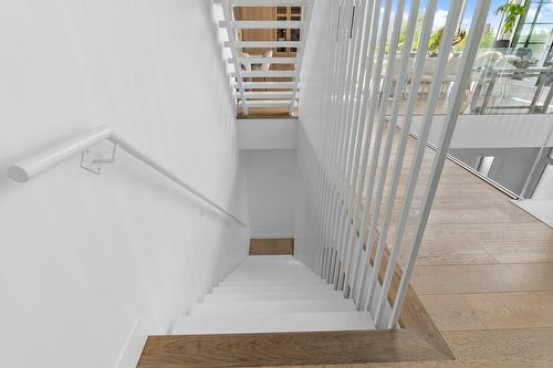 Escalier - 40 Rue Valiquette, Magog, QC - Indoor Photo Showing Other Room