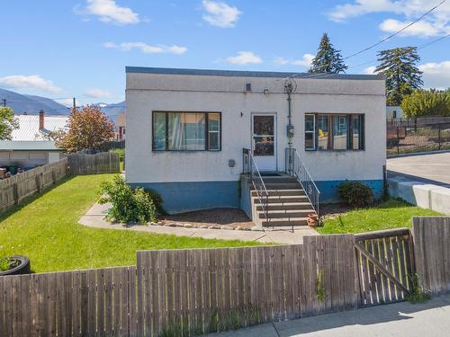 129 15th Avenue  Creston, BC V0B 1G0